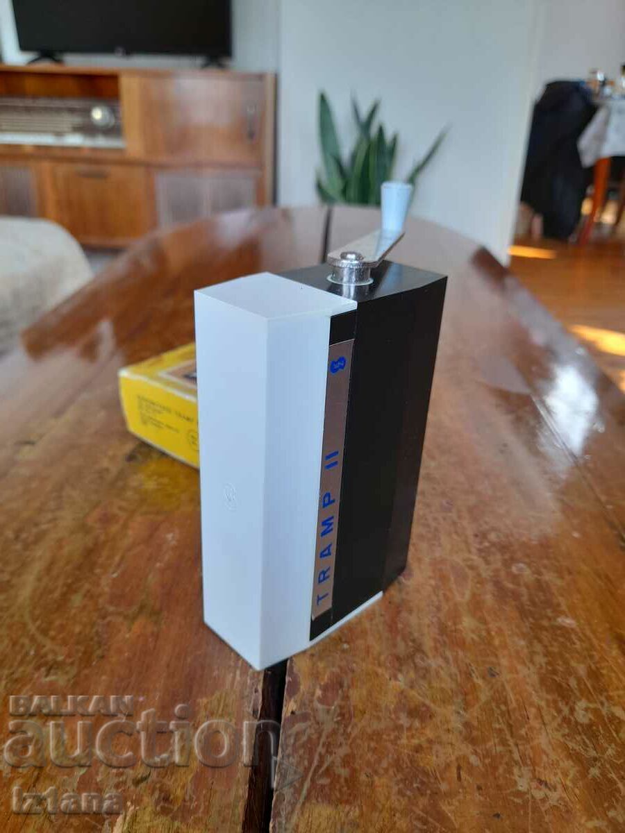 Licitație Rasnita de cafea veche, rasnita de cafea Tramp 2 Licitație Rasnita de cafea veche, rasnita de cafea Tramp 2