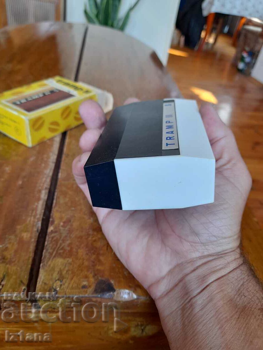 Livrarea Rasnita de cafea veche, rasnita de cafea Tramp 2 Livrarea Rasnita de cafea veche, rasnita de cafea Tramp 2