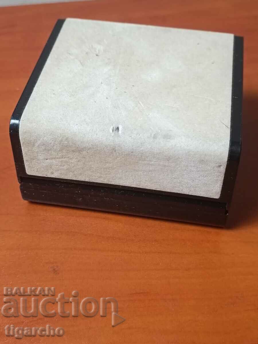 Citizen watch box with price 38.00 BGN | € 19.43 Citizen watch box with price 38.00 BGN | € 19.43