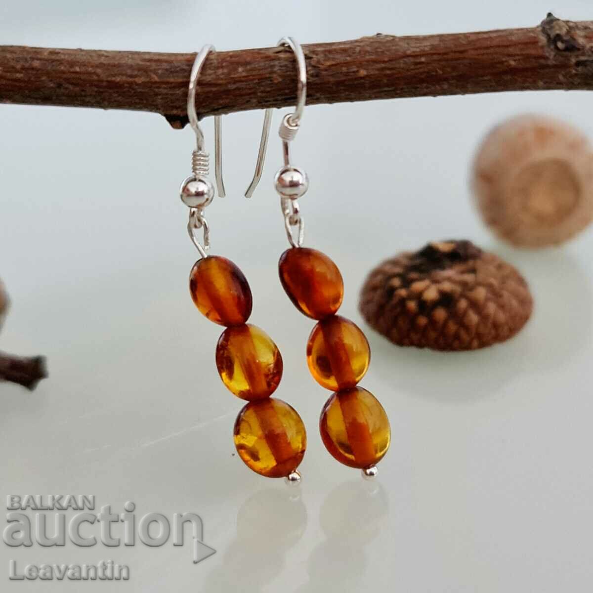 5207 Silver earrings with Amber