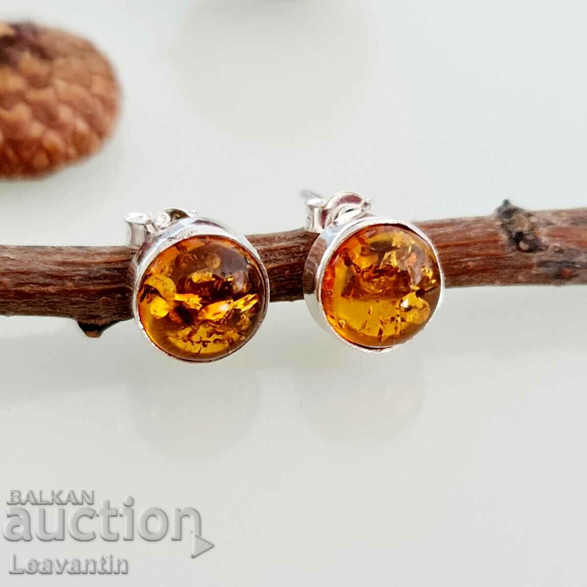 5205 Silver earrings with Amber