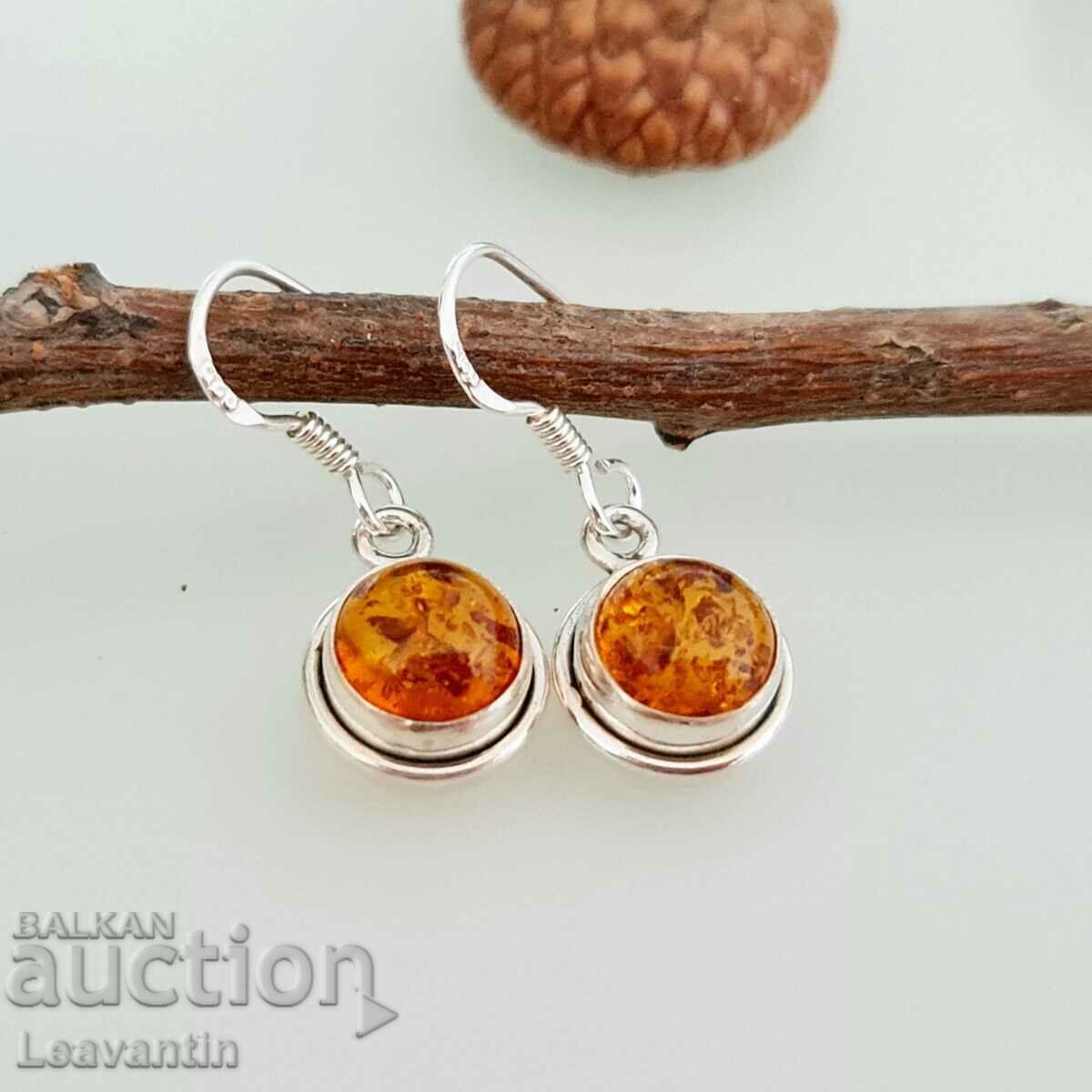 5203 Silver earrings with Amber