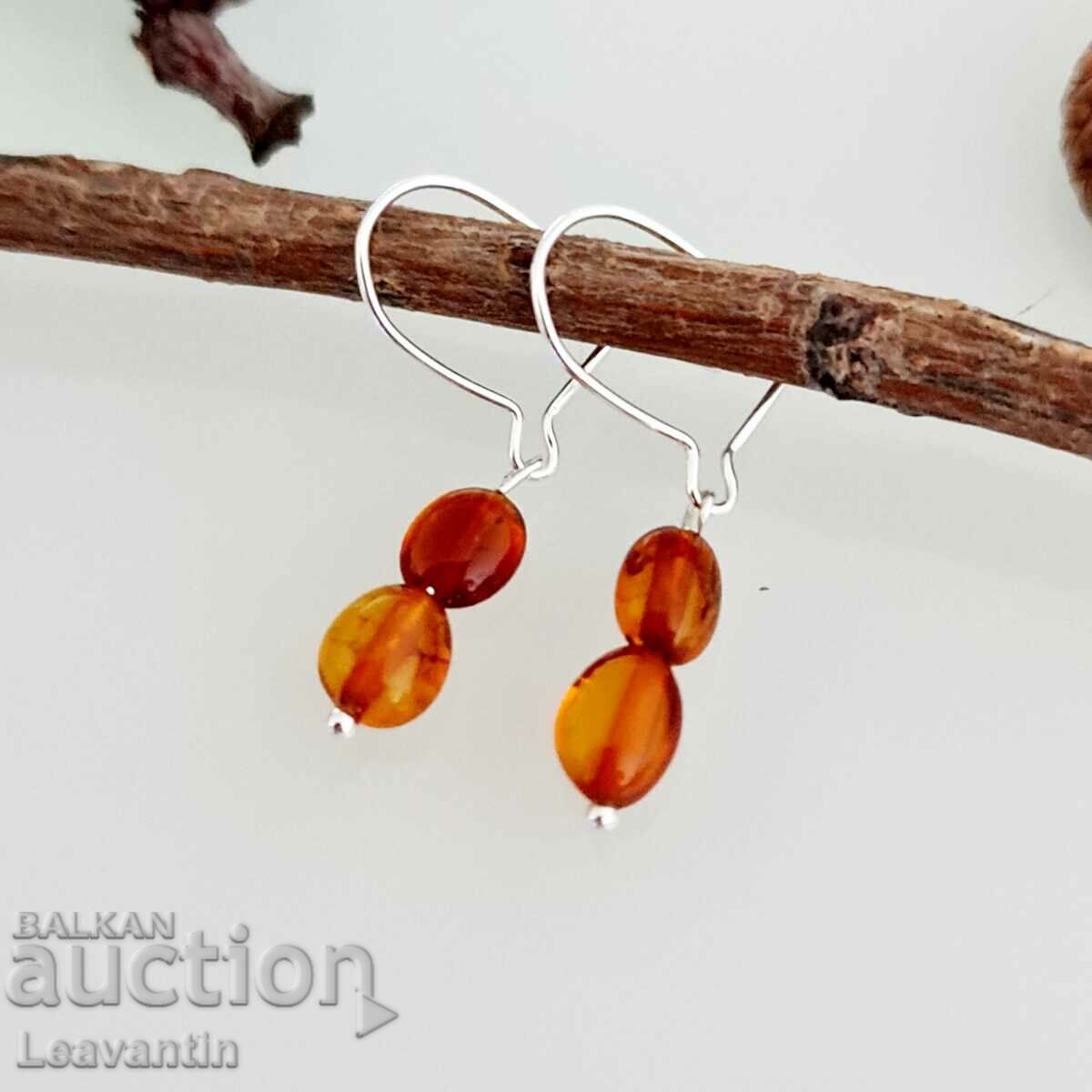 5202 Silver earrings with Amber