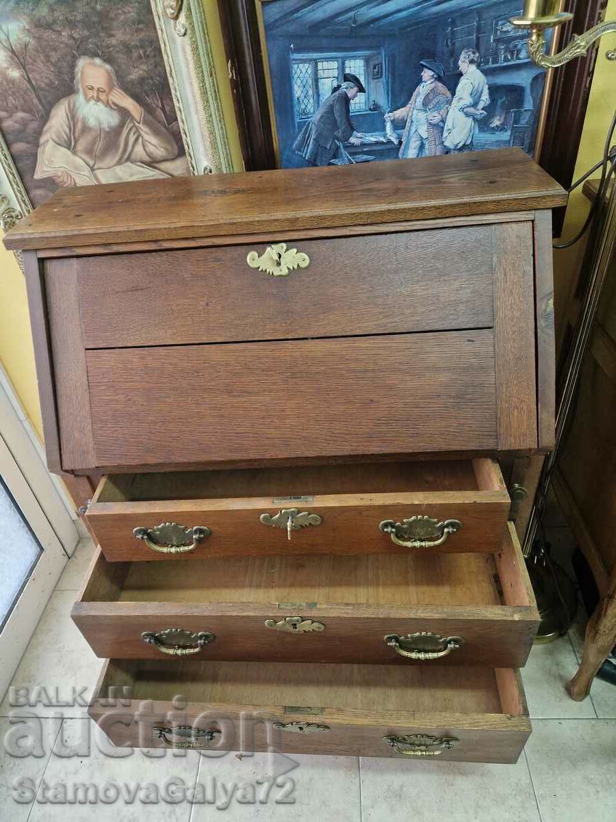 A beautiful antique solid walnut desk - 7 A beautiful antique solid walnut desk - 7