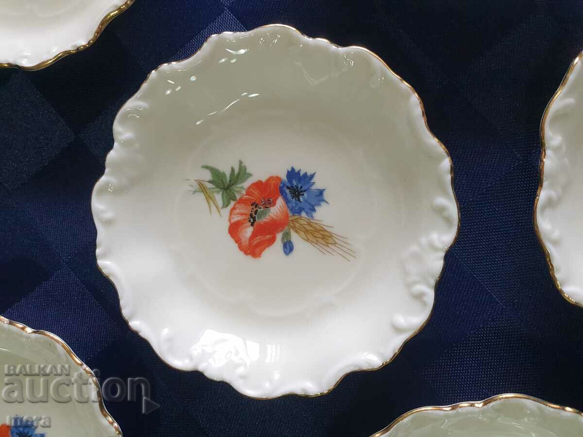 Delivery of Famag Schönwald Bavaria vintage baroque porcelain saucers Delivery of Famag Schönwald Bavaria vintage baroque porcelain saucers