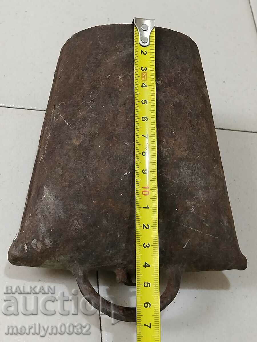 Old clapper, chan, bell with price 43.00 BGN | € 21.99 Old clapper, chan, bell with price 43.00 BGN | € 21.99