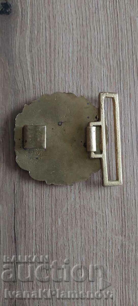 Delivery of Military bronze belt buckle