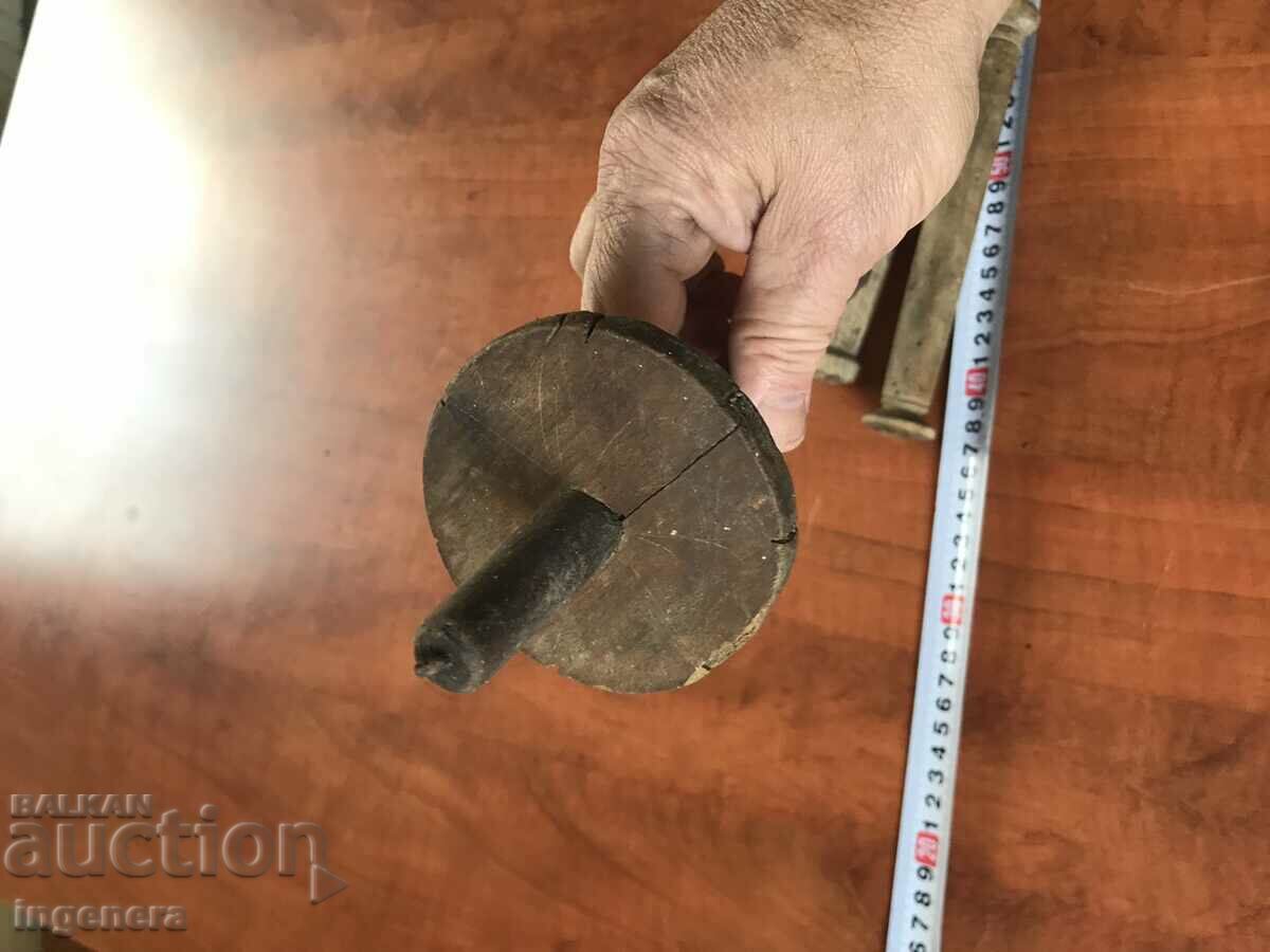 Auction  PARTS ROLL SPOOL WOOD LOOM ANTIQUE