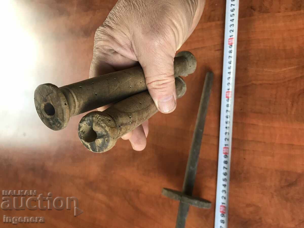 Delivery of PARTS ROLL SPOOL WOOD LOOM ANTIQUE