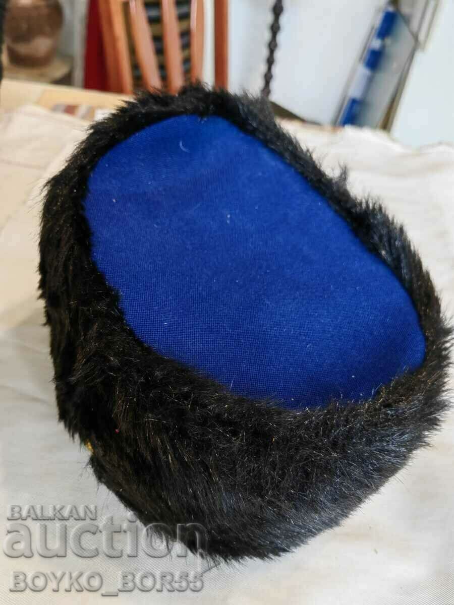 Delivery of 1970s Military Parade Musician Cap