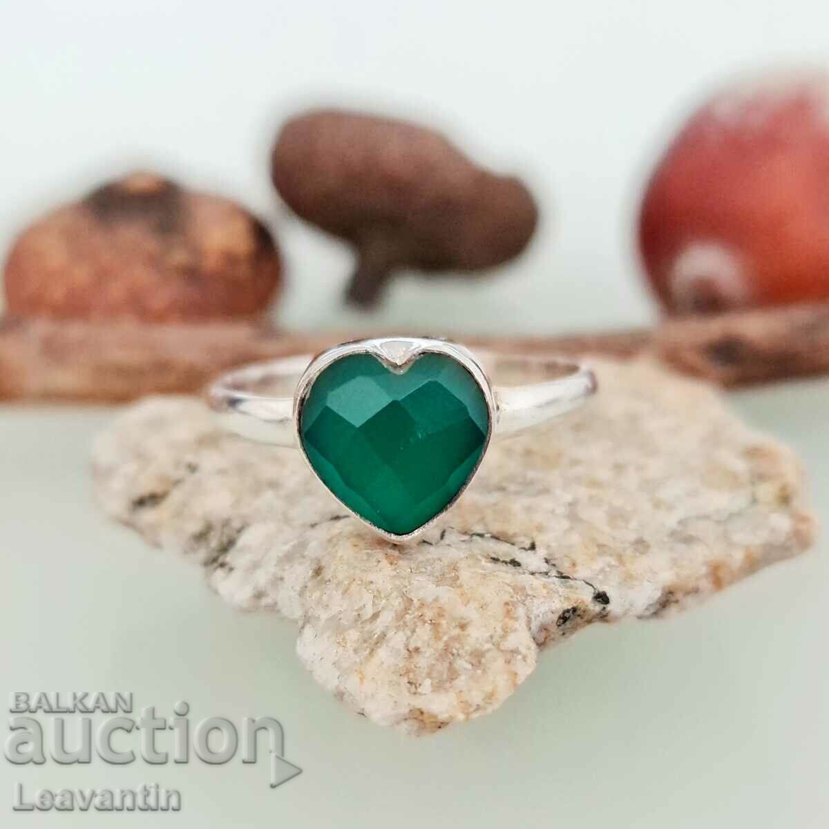 5200 Silver ring with green onyx