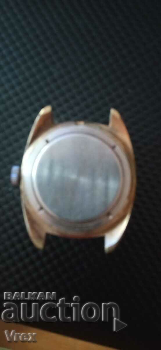 Auction Gold Plated Mechanical Watch - Works Auction Gold Plated Mechanical Watch - Works