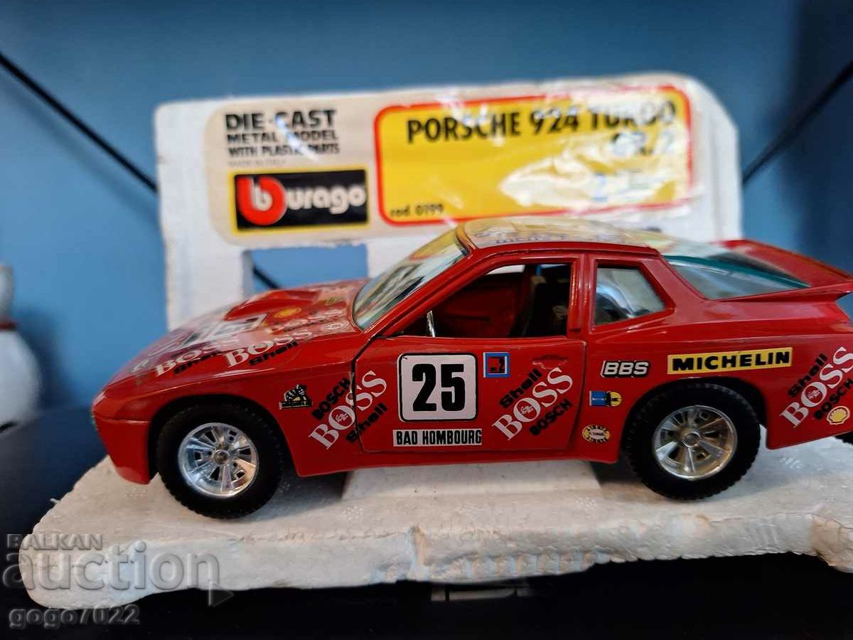 PORSCHE 924 GR.2  Bburago Italy  1/24