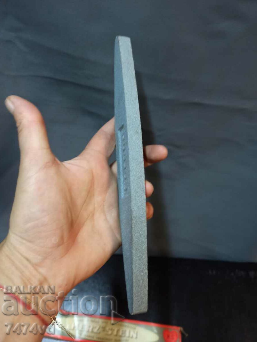Delivery of GERMAN SHARPENING STONE Delivery of GERMAN SHARPENING STONE