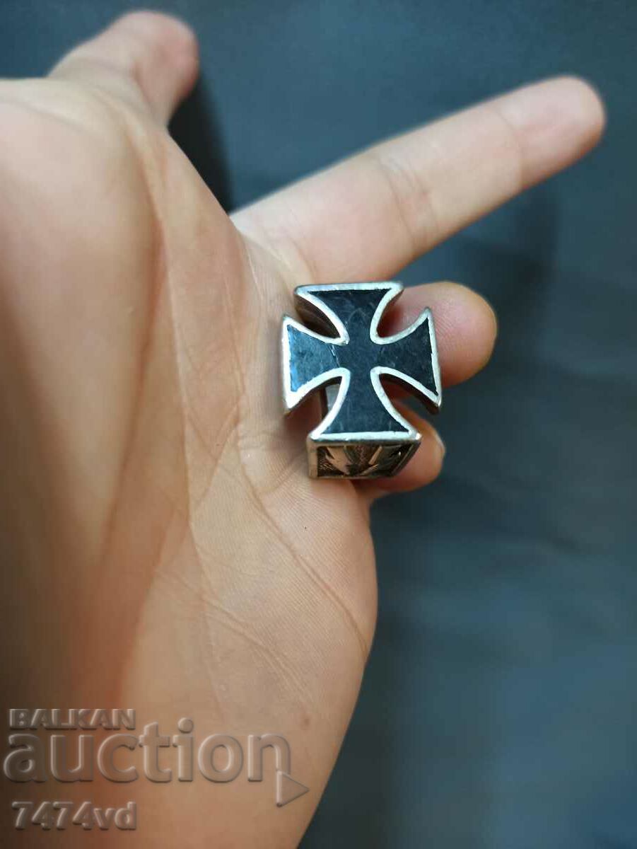 Silver Plated Old Ring - Knight's Maltese Cross Enamel C&S