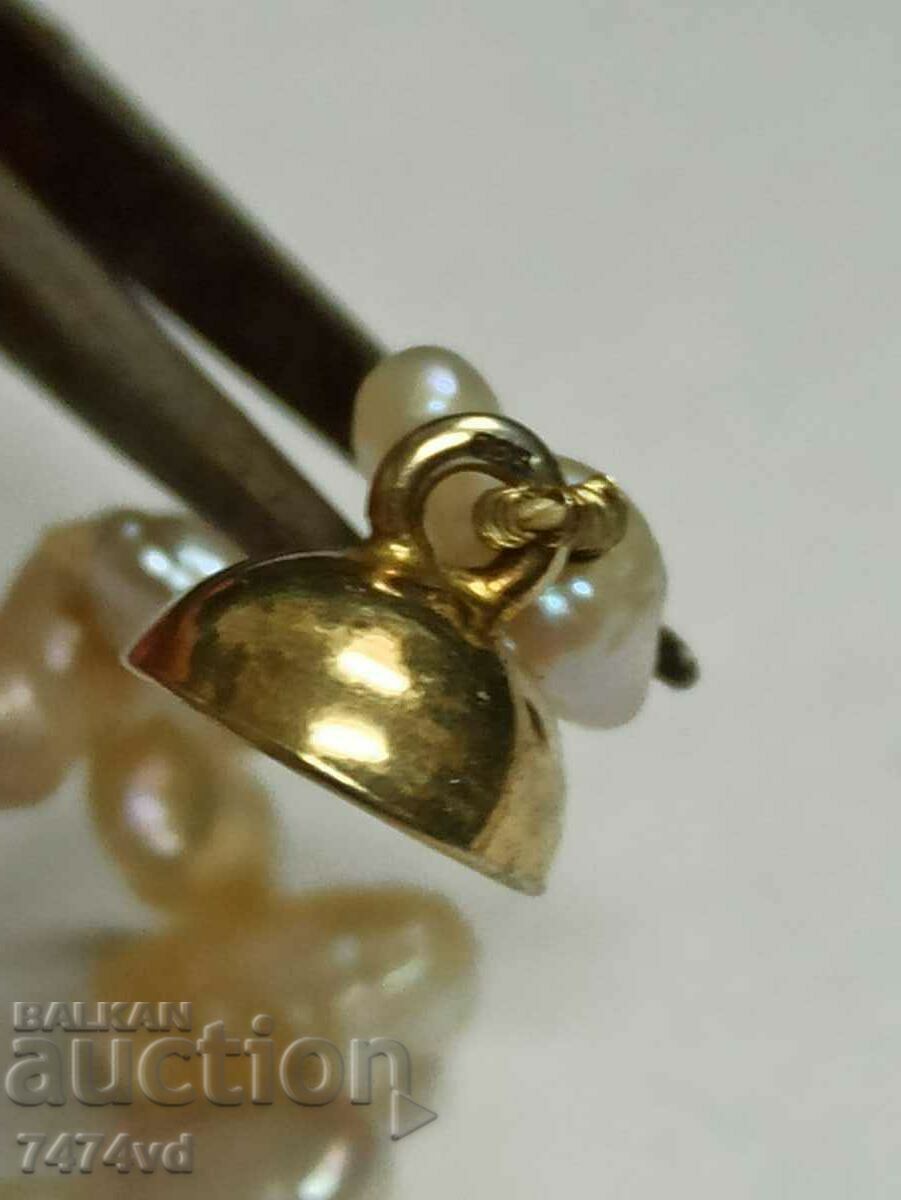 Auction Pearl necklace with Keshi pearls silver and gold! Auction Pearl necklace with Keshi pearls silver and gold!