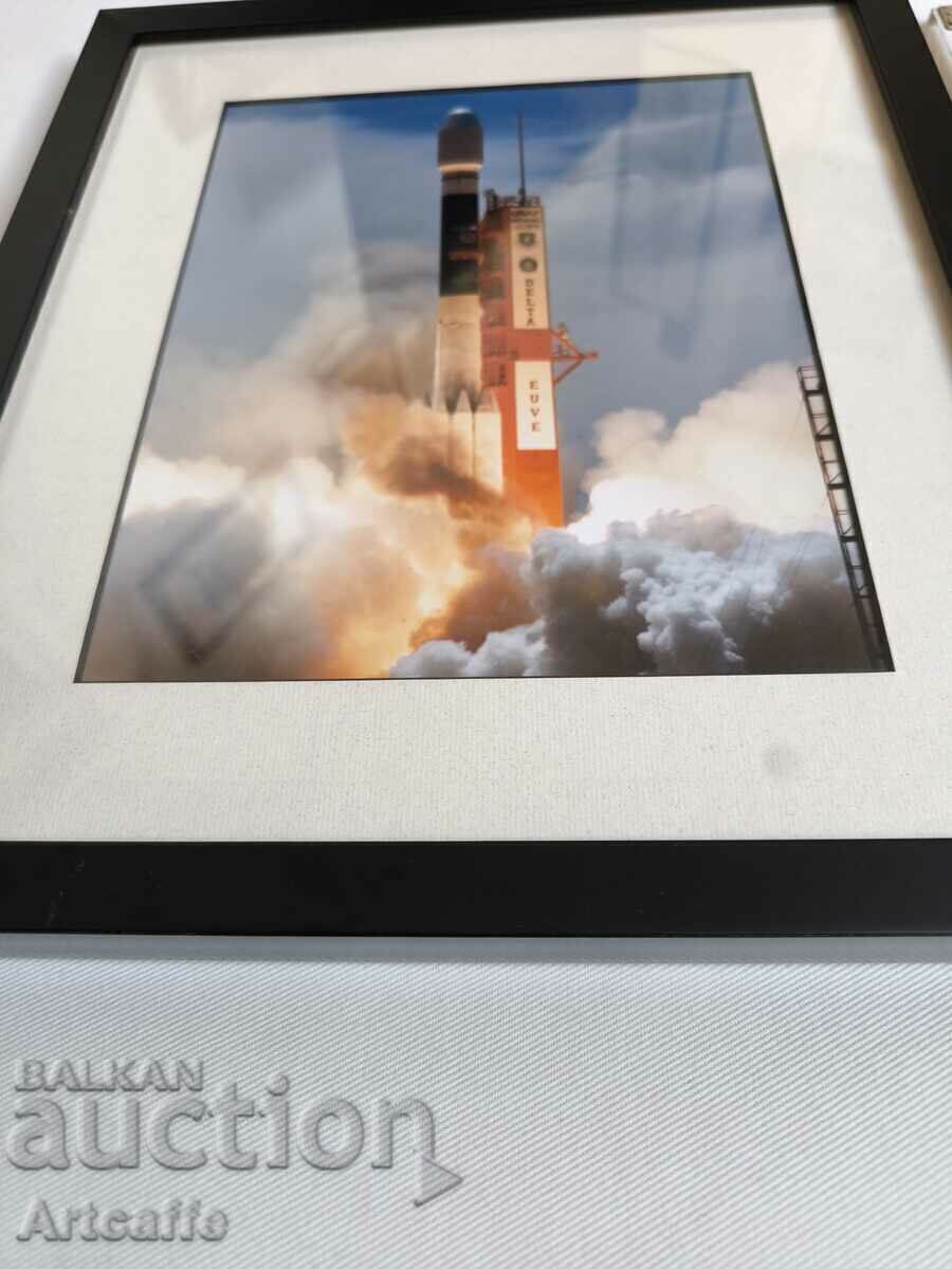 Delivery of NASA photography Delivery of NASA photography