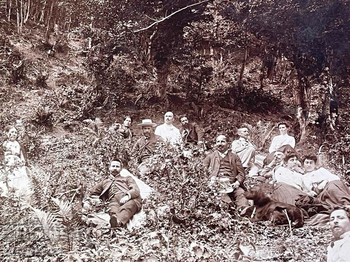 solid photo Sliven on the Bulgarka peak 1908 persons with price 19.00 BGN | € 9.71