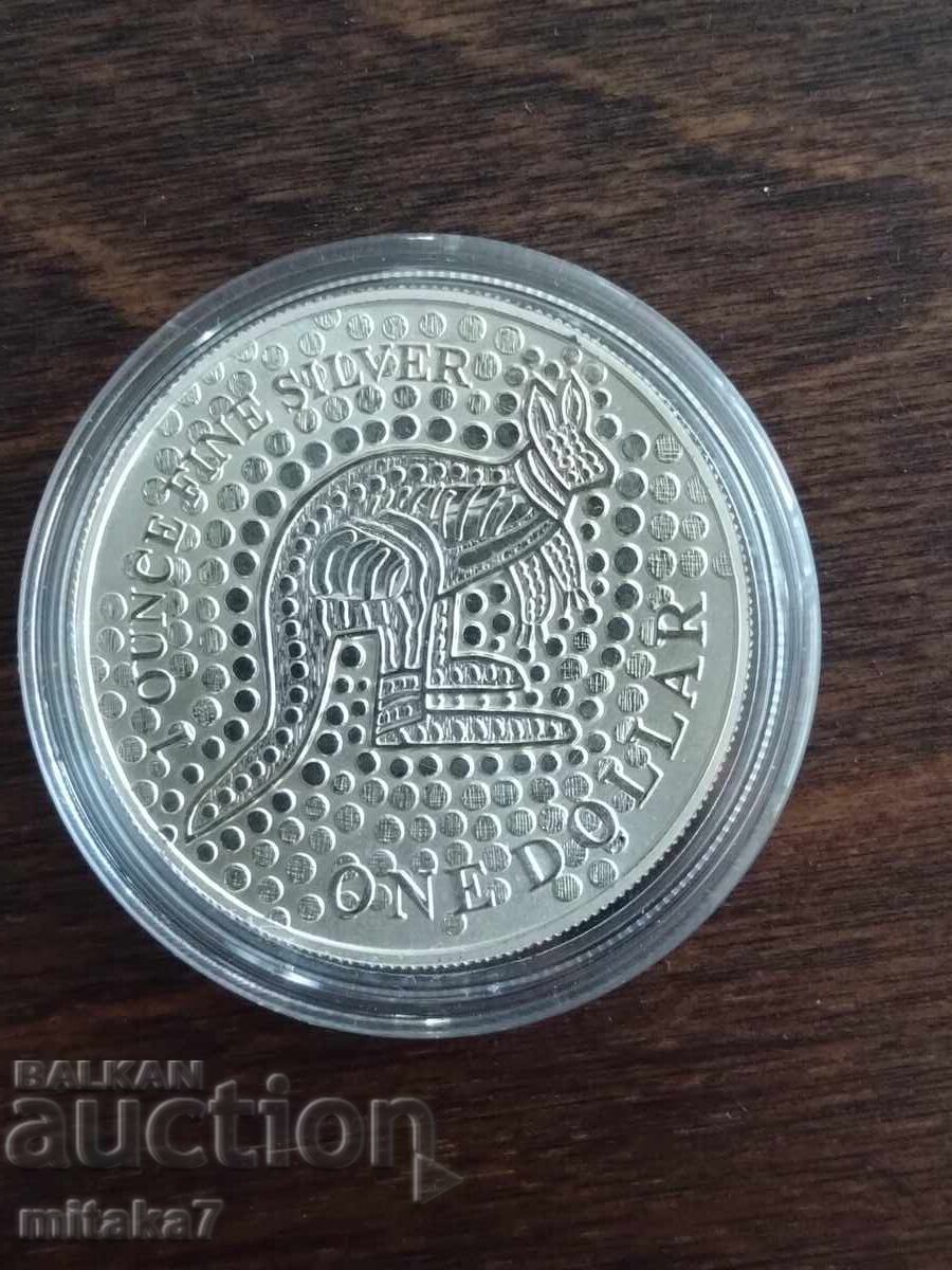 Silver Kangaroo coin, 1 oz, 2001, Australia