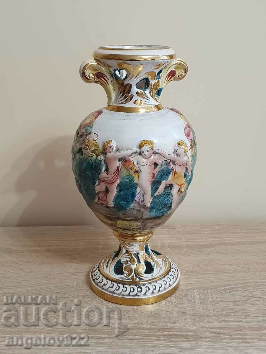 CAPODIMONTE Italian porcelain vase