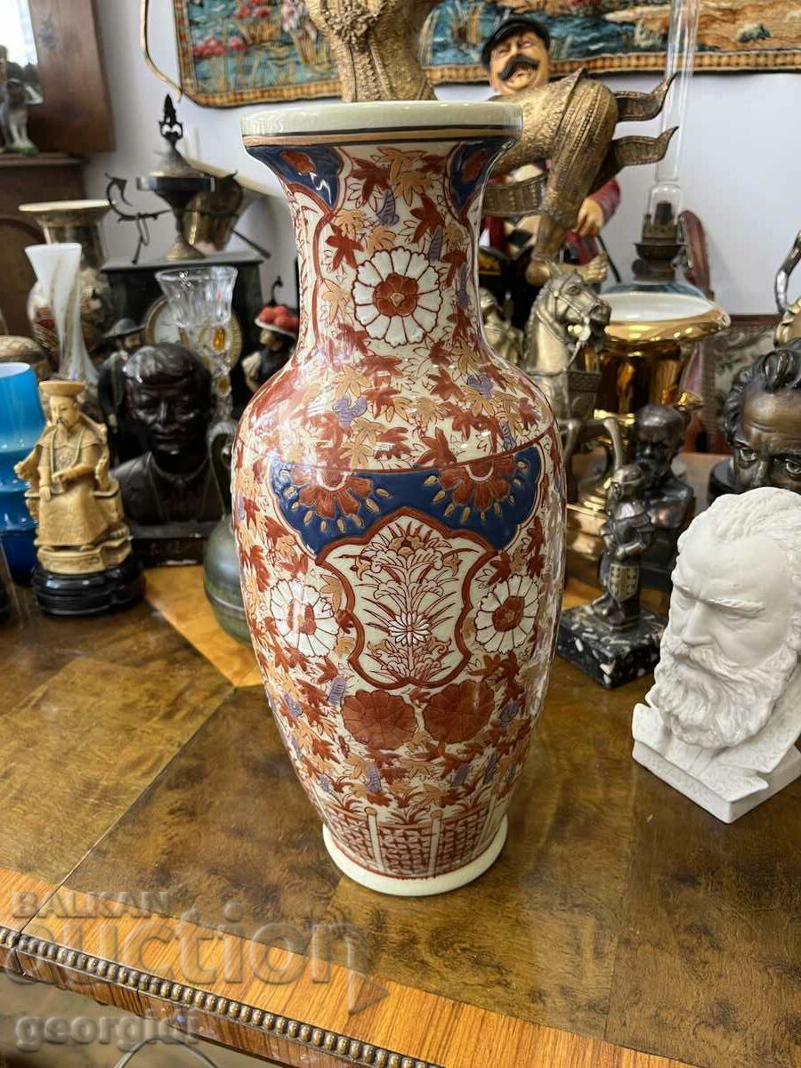 Chinese painted vase. #5990