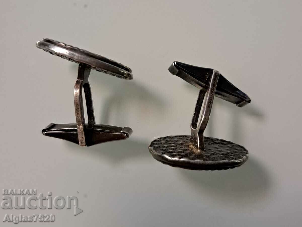 Silver cufflinks/ buttonholes/- 18.55 grams - 6 Silver cufflinks/ buttonholes/- 18.55 grams - 6