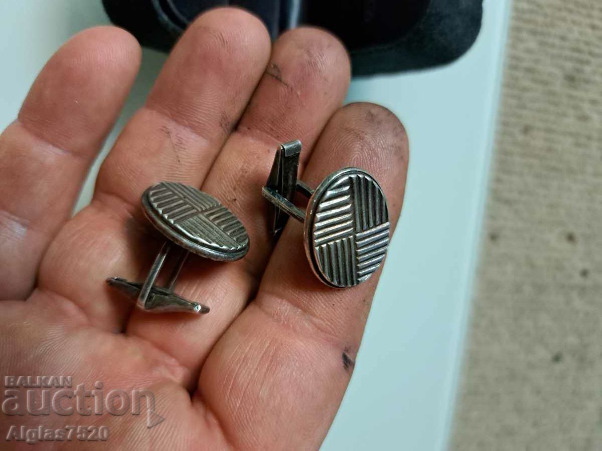 Silver cufflinks/ buttonholes/- 18.55 grams - 7 Silver cufflinks/ buttonholes/- 18.55 grams - 7