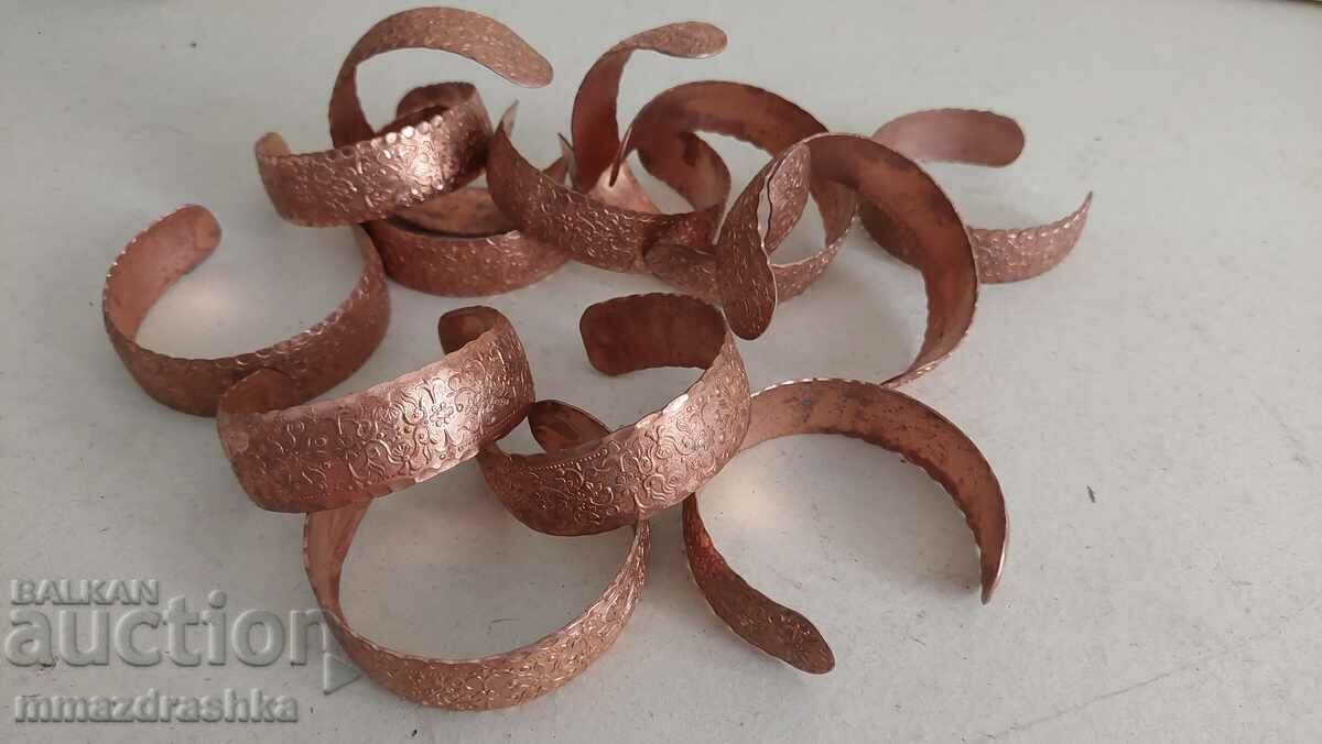 13 copper bracelets, Excellent condition