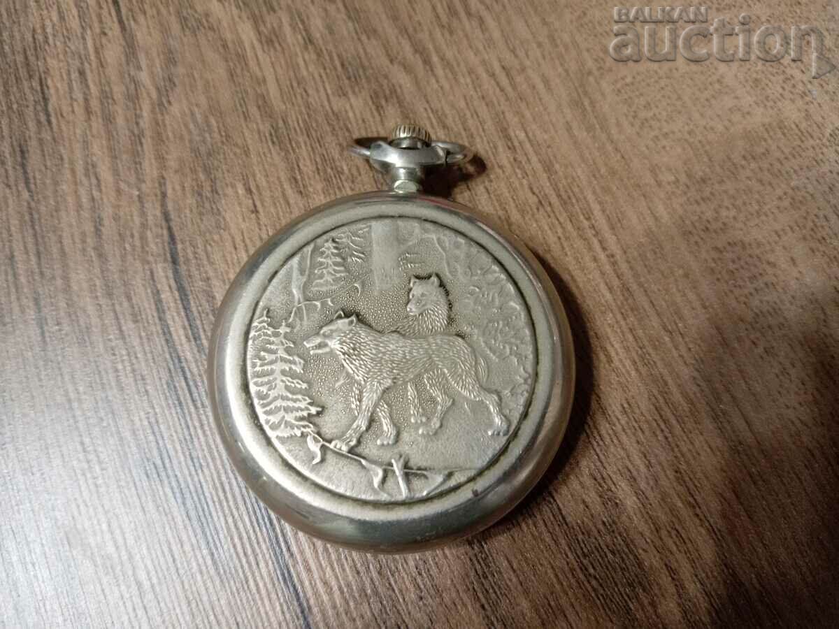 lightning bolt with wolf wolves award-winning hunting pocket watch