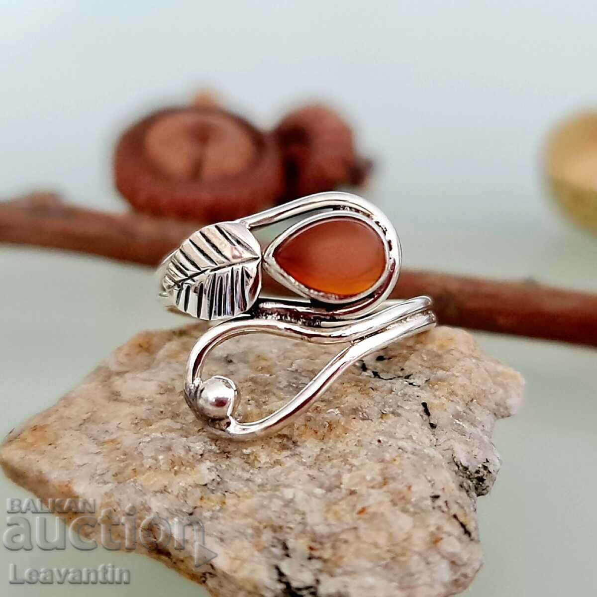 5218 Silver ring with carnelian