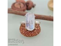 5219 Silver Ring with Moonstone