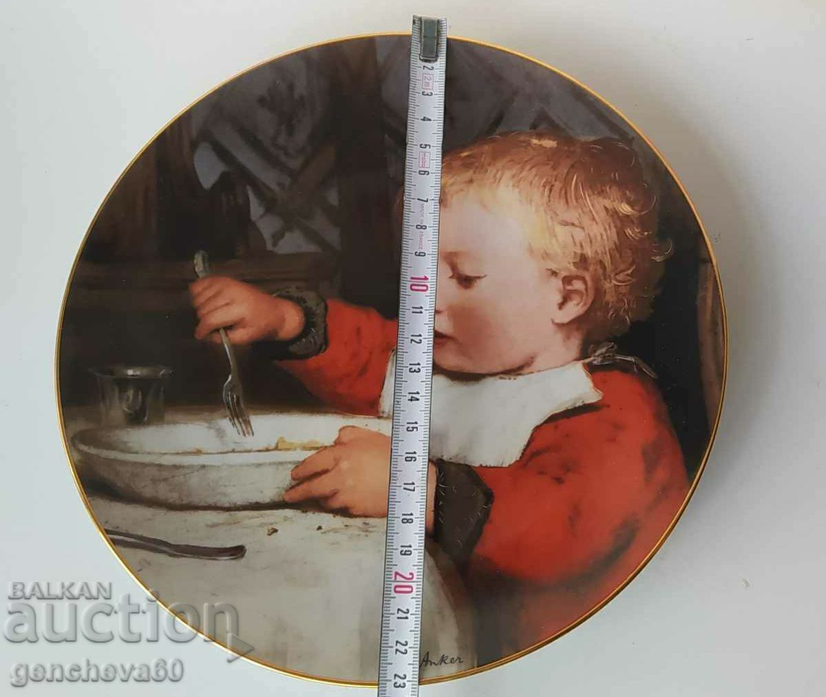 Decorative porcelain plate 1990 - 5 Decorative porcelain plate 1990 - 5