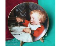 Decorative porcelain plate 1990