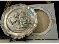 Калаена чиния,пано с авторска картина от Ренесанса.