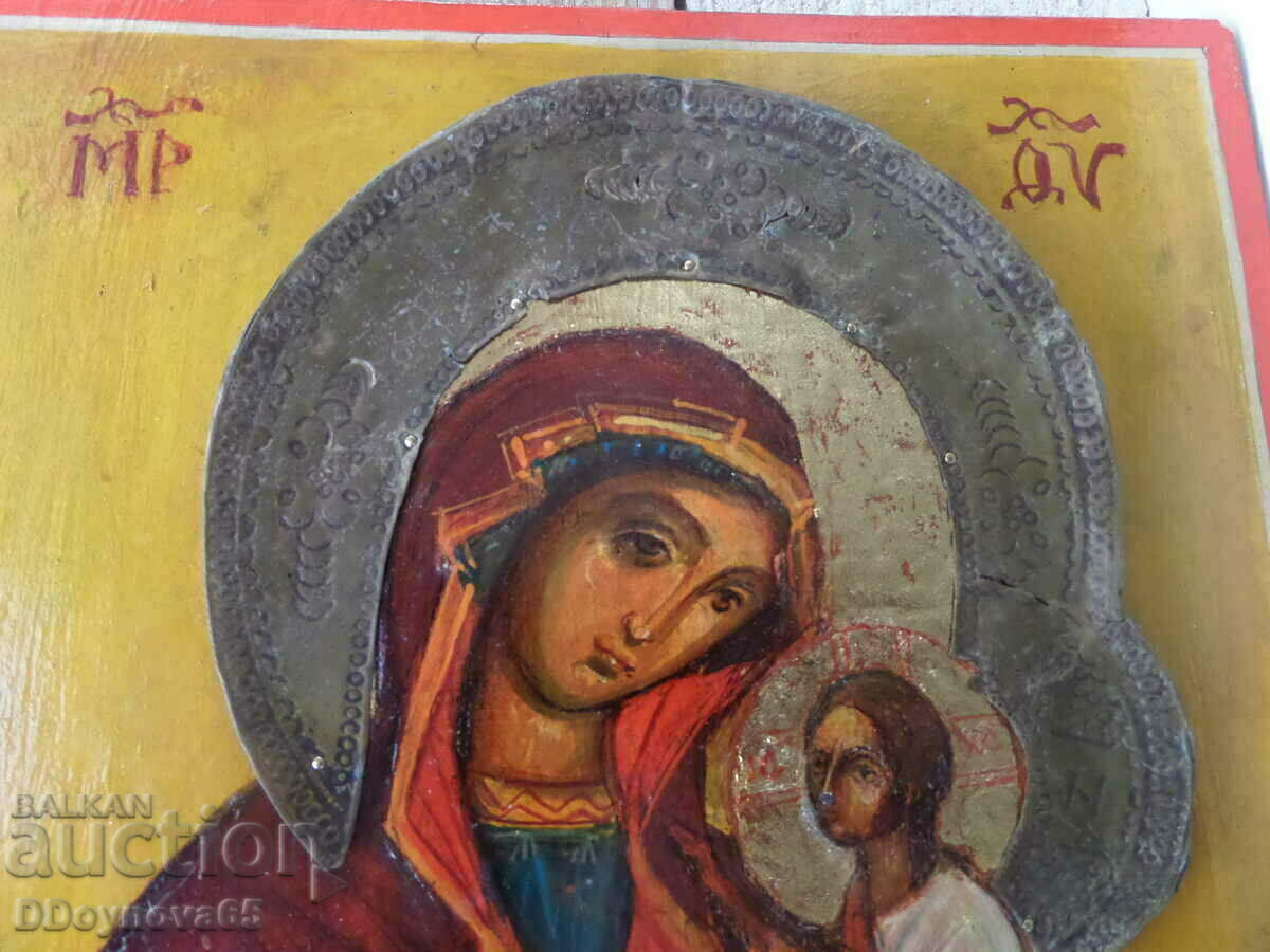 Παλιό εικονίδιο με ένα φωτοστέφανο - 5