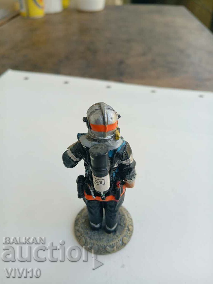 Livrarea Pompierul principal del Prado Livrarea Pompierul principal del Prado