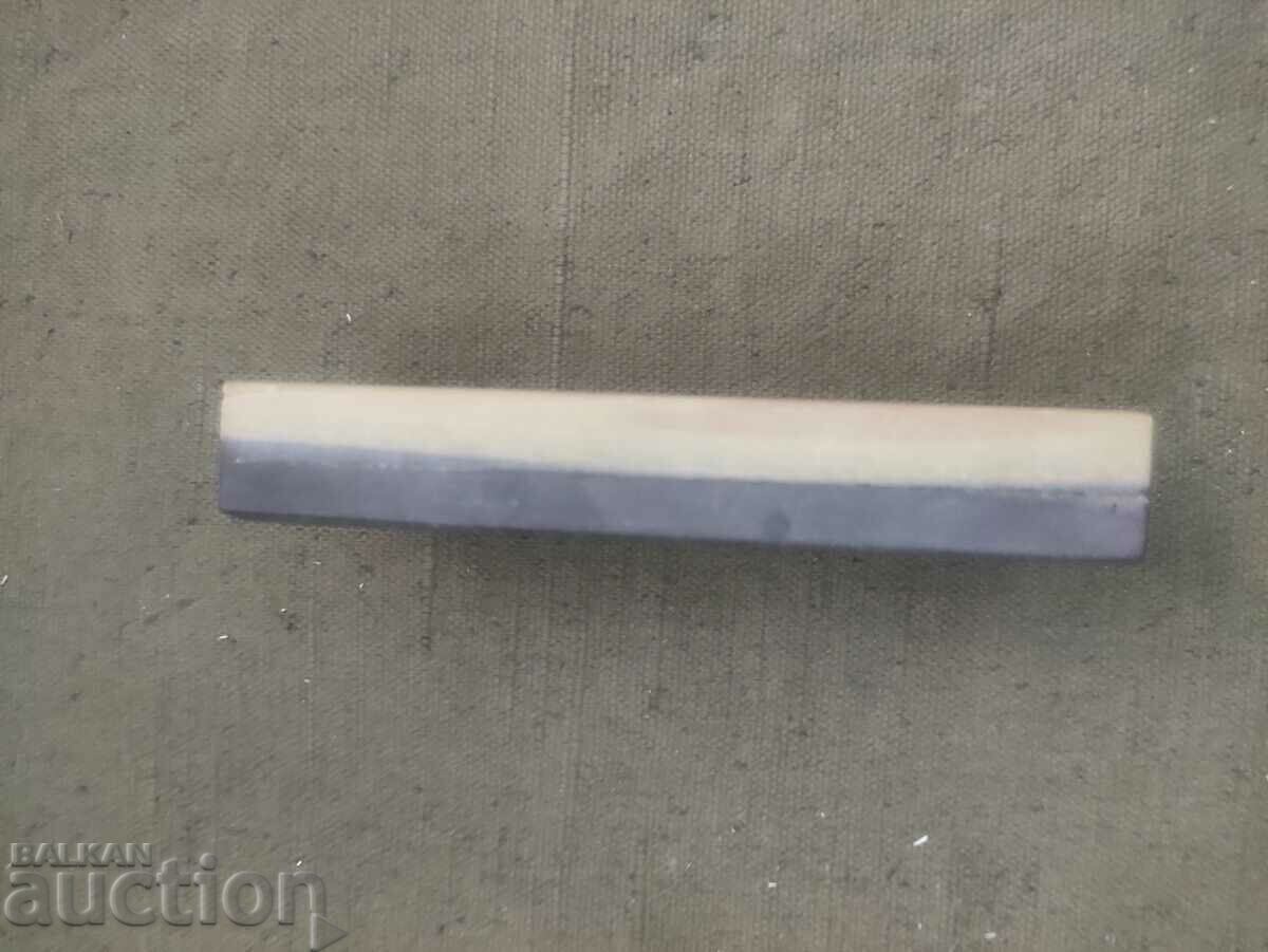 Auction  whetstone/whetstone