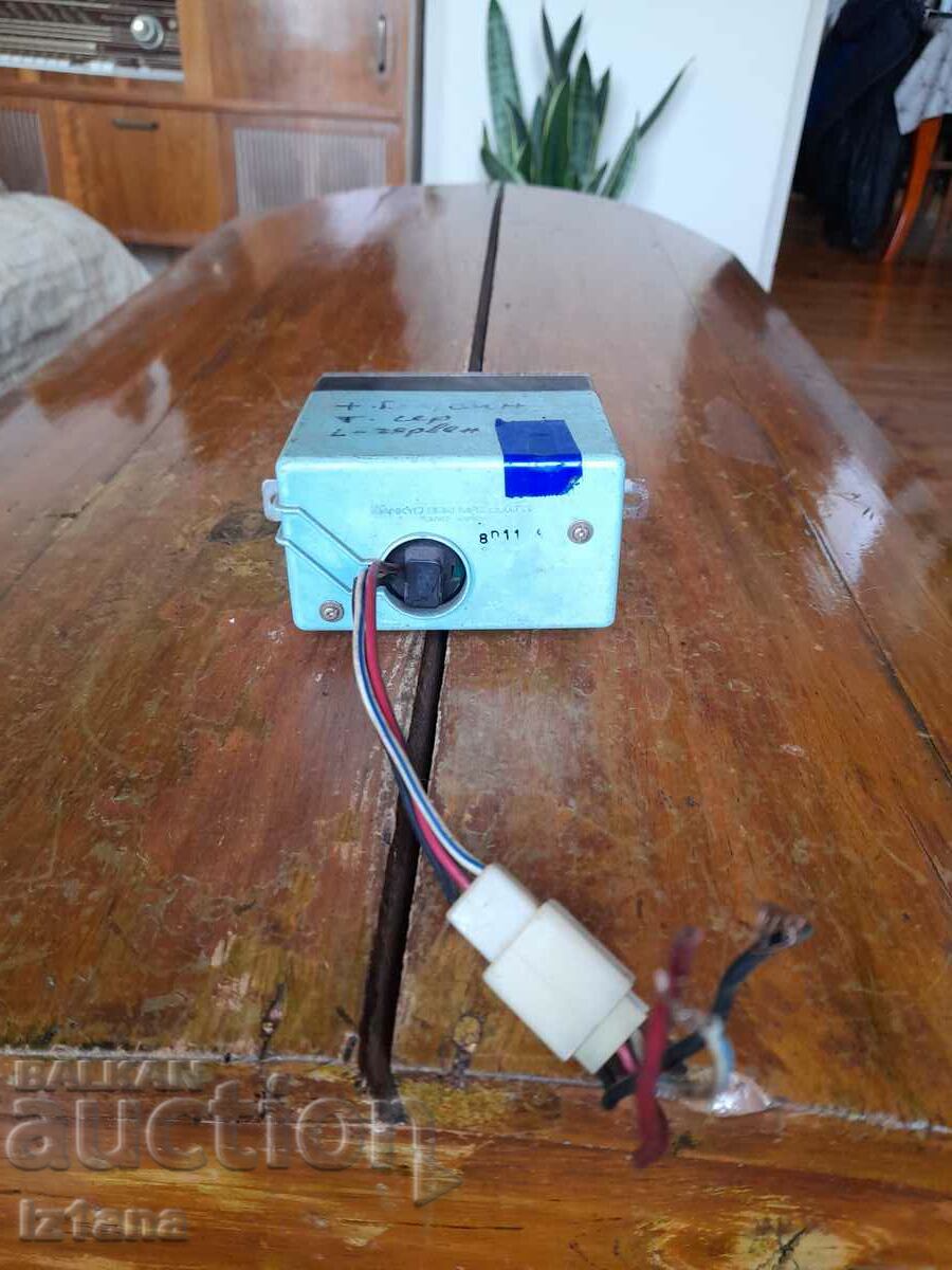 Παλιό ρολόι αυτοκινήτου Sankyo με τιμή 110.00 BGN | € 56.24 Παλιό ρολόι αυτοκινήτου Sankyo με τιμή 110.00 BGN | € 56.24