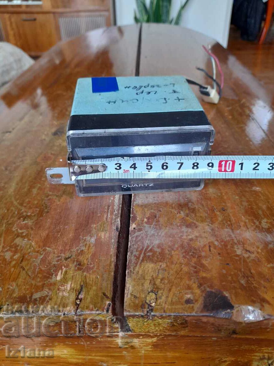 Παλιό ρολόι αυτοκινήτου Sankyo - 5 Παλιό ρολόι αυτοκινήτου Sankyo - 5