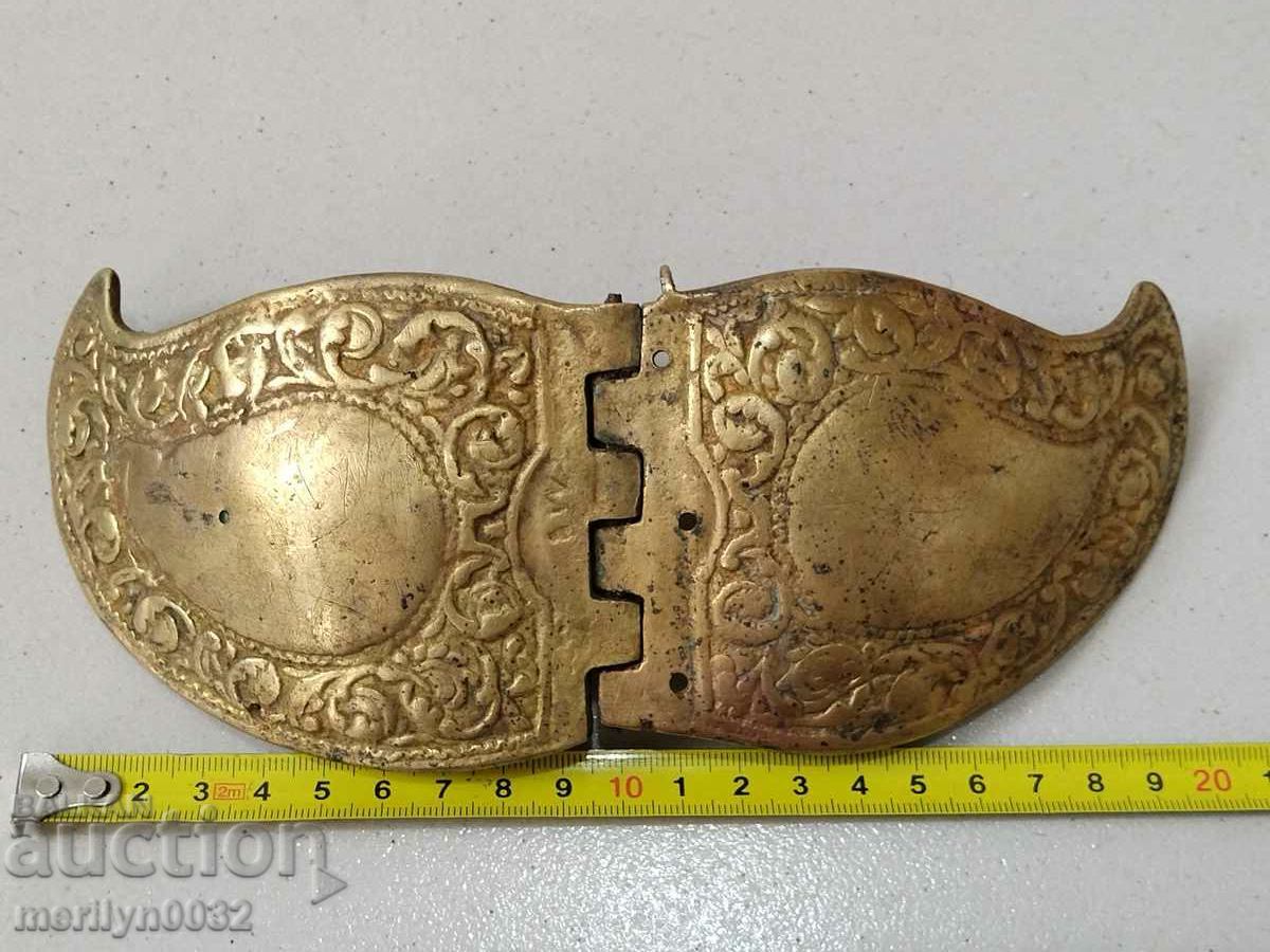 Renaissance bronze pafty pafty with price 188.00 BGN | € 96.12 Renaissance bronze pafty pafty with price 188.00 BGN | € 96.12