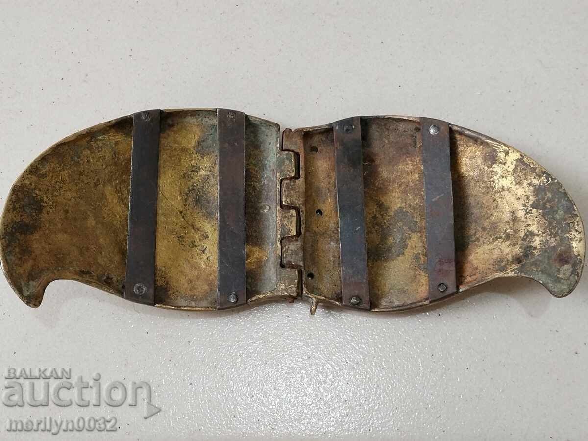 Delivery of Renaissance bronze pafty pafty Delivery of Renaissance bronze pafty pafty