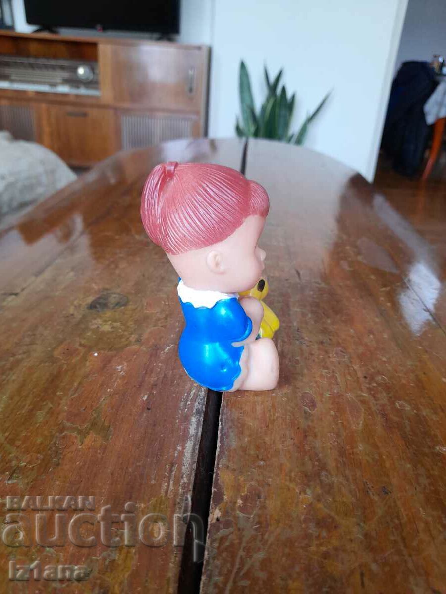 Παλιό λαστιχένιο παιχνίδι με τιμή 16.00 BGN | € 8.18 Παλιό λαστιχένιο παιχνίδι με τιμή 16.00 BGN | € 8.18