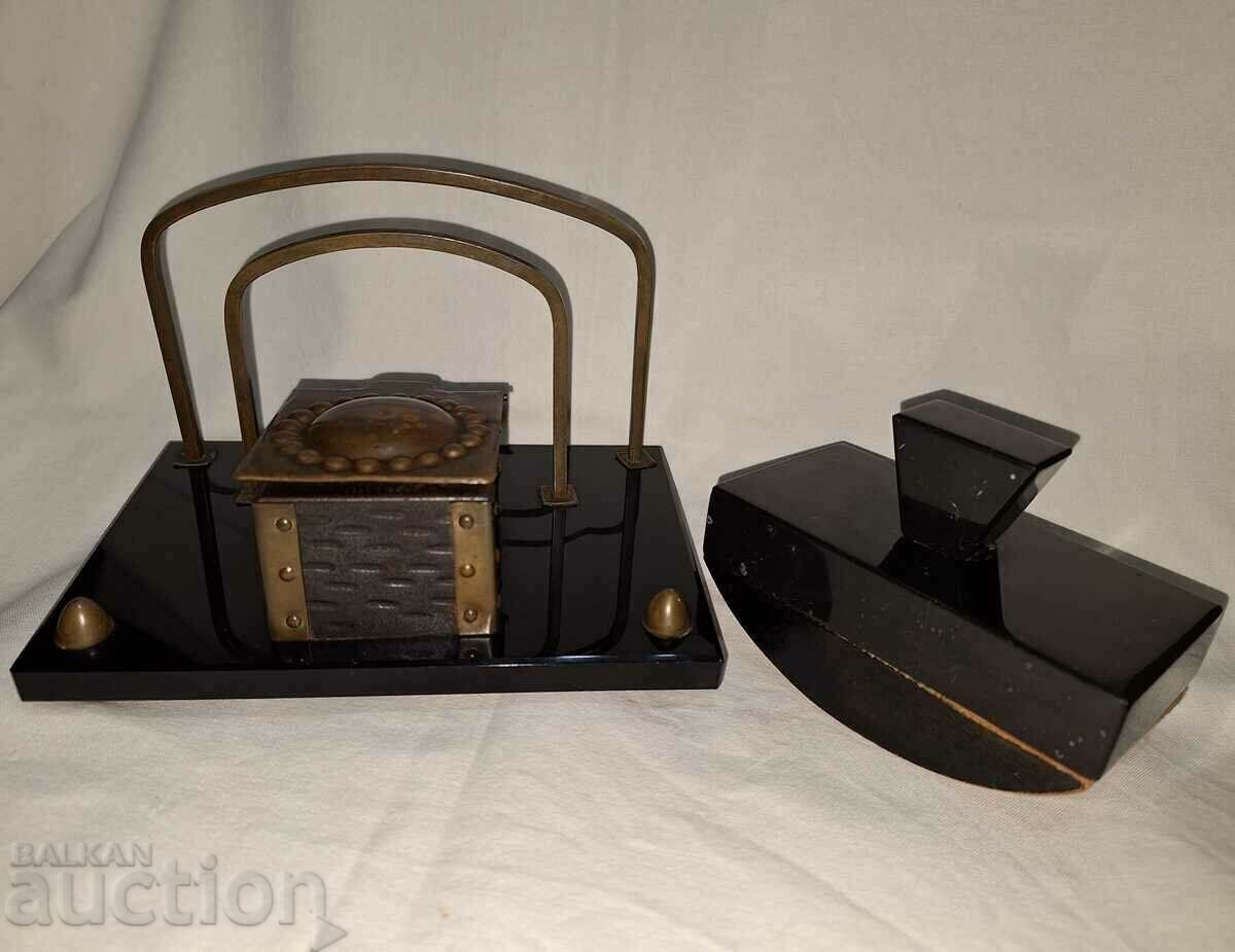 Set of old inkwell and blotter-Ges.gesch. Set of old inkwell and blotter-Ges.gesch.