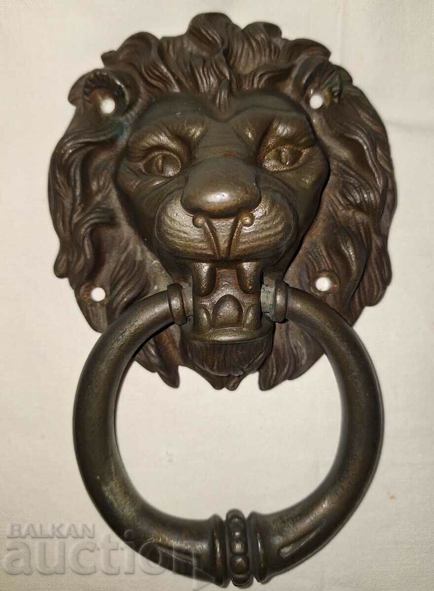 Old Bronze Lion Neck Knocker