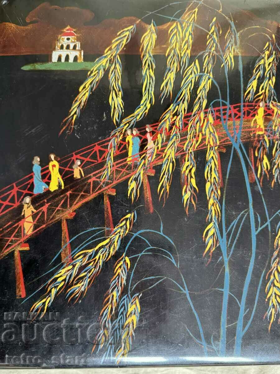 Asian toiletry and jewelry box - 5 Asian toiletry and jewelry box - 5