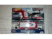 HotWheels Team Transport #11 Nissan Fairlady Z Sakura . New