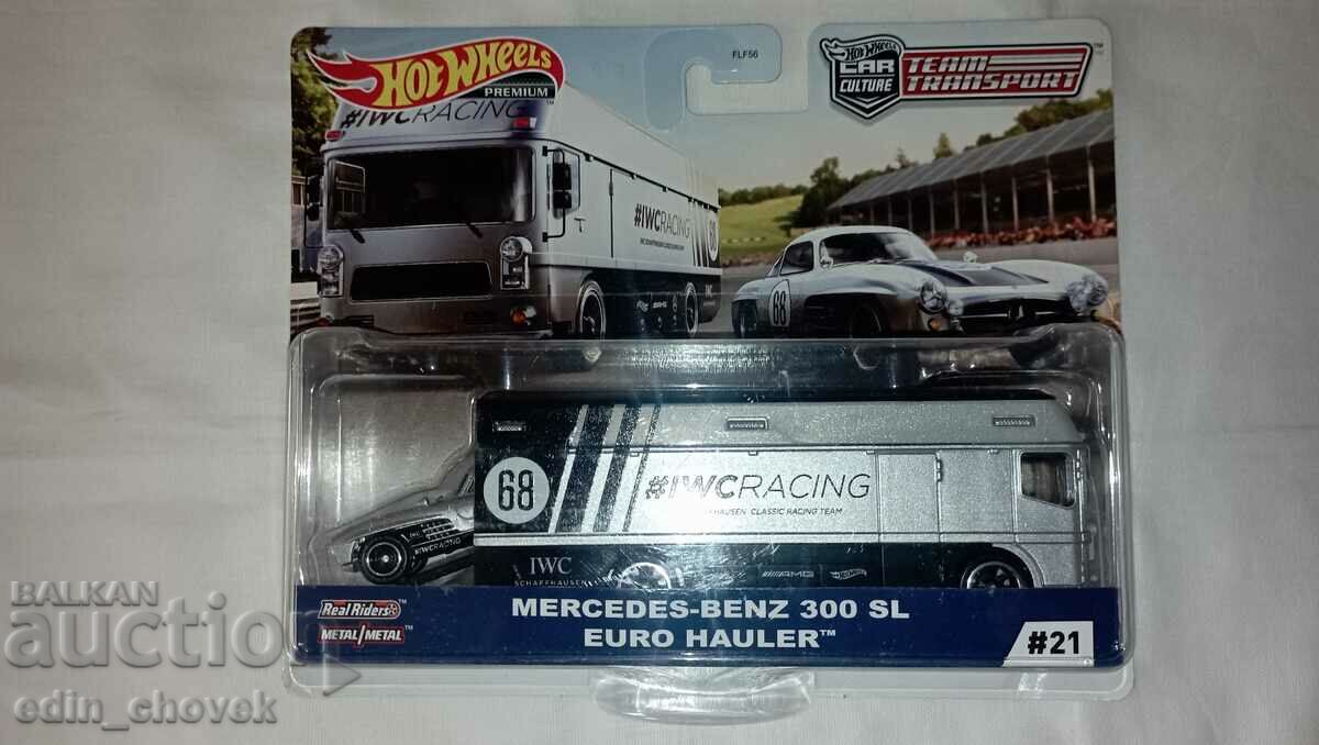 HotWheels Team Transport #21 Mercedes 300 SL Euro Hauler.New