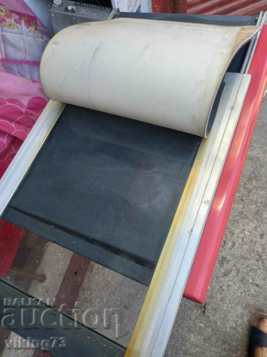 Copy machine OT2003, BG, soc with price 49.00 BGN | € 25.05 Copy machine OT2003, BG, soc with price 49.00 BGN | € 25.05