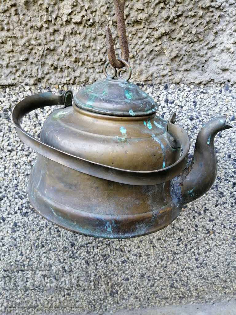 Old copper teapot copper copper vessel samovar with price 89.00 BGN | € 45.50 Old copper teapot copper copper vessel samovar with price 89.00 BGN | € 45.50