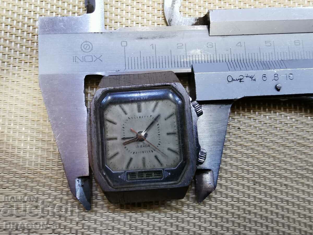 Delivery of FLIGHT SIGNAL Delivery of FLIGHT SIGNAL